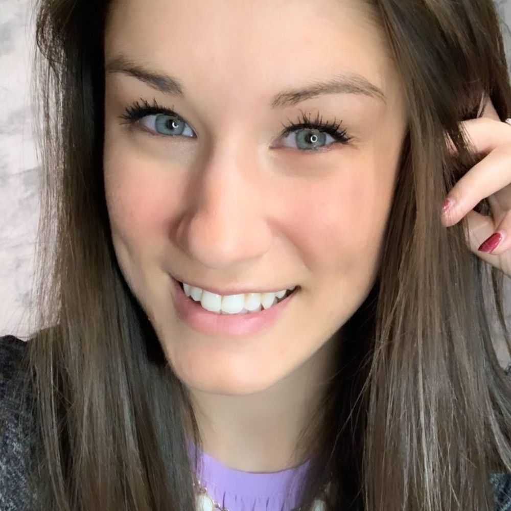 Meet your Posher, Brooke